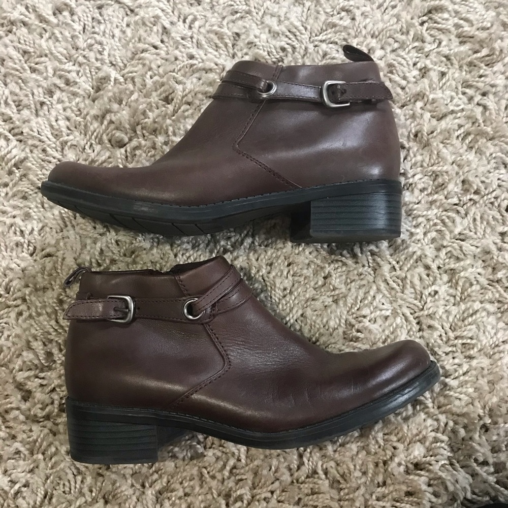 Clark’s ankle boots